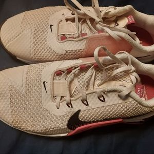 Womans nike metcons